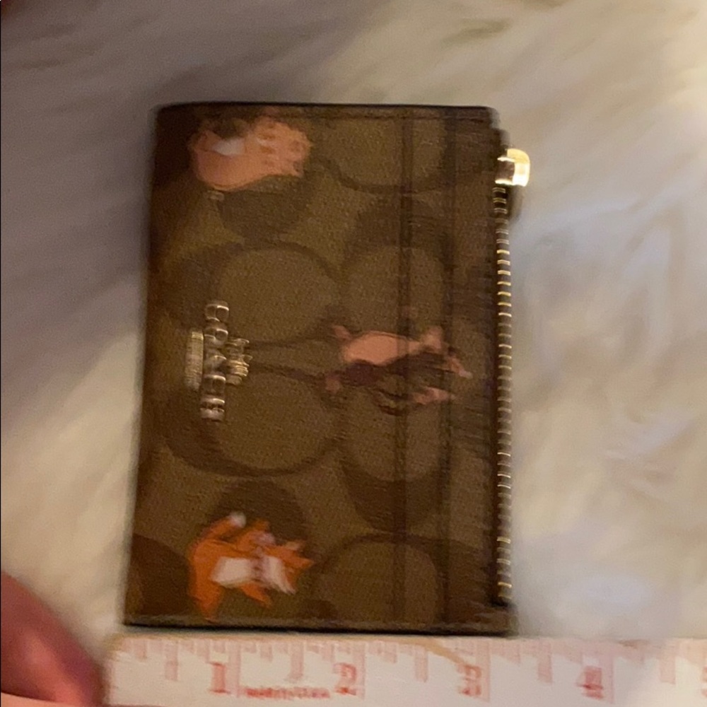 New Coach Card Holder - Picture 6 of 6
